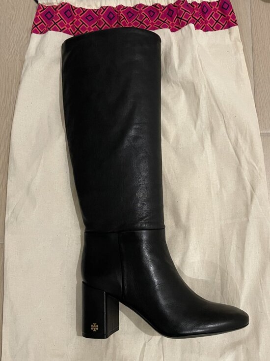 Tory Burch Knee High Black Leather Boots - Size 8 - Brand New w/o box - Rtl $600 - Picture 2 of 4